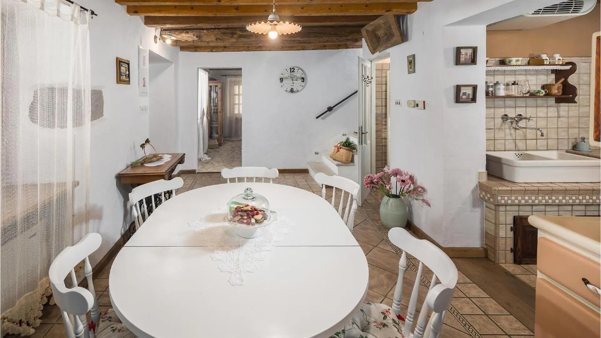 Stunning Home In Roc With House A Panoramic View בית נופש