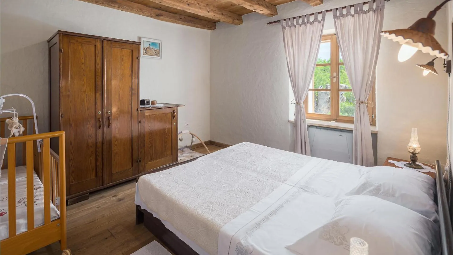 Stunning Home In Roc With House A Panoramic View בית נופש